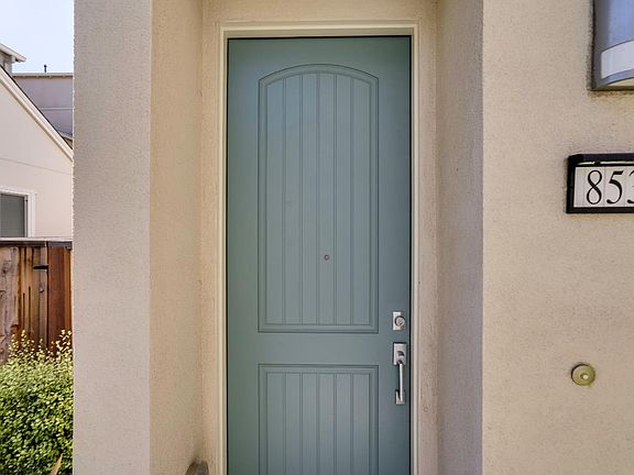 3rd image of 8531 Preserve Ave