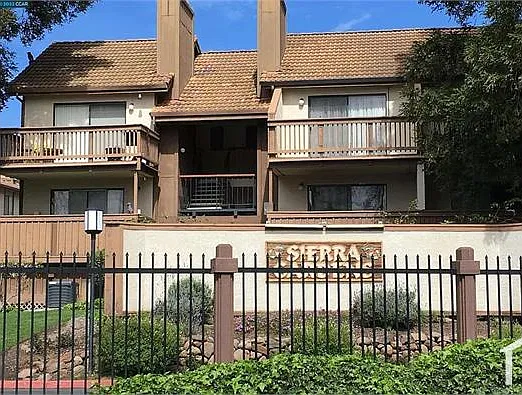 1 bed, 639 sqft, $2,250 — Photo 1