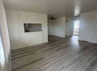 Broadway Apartments, Hawthorne, CA 90250