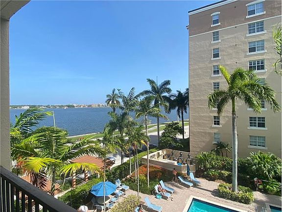 3rd image of 1801 N Flagler Dr APT 437