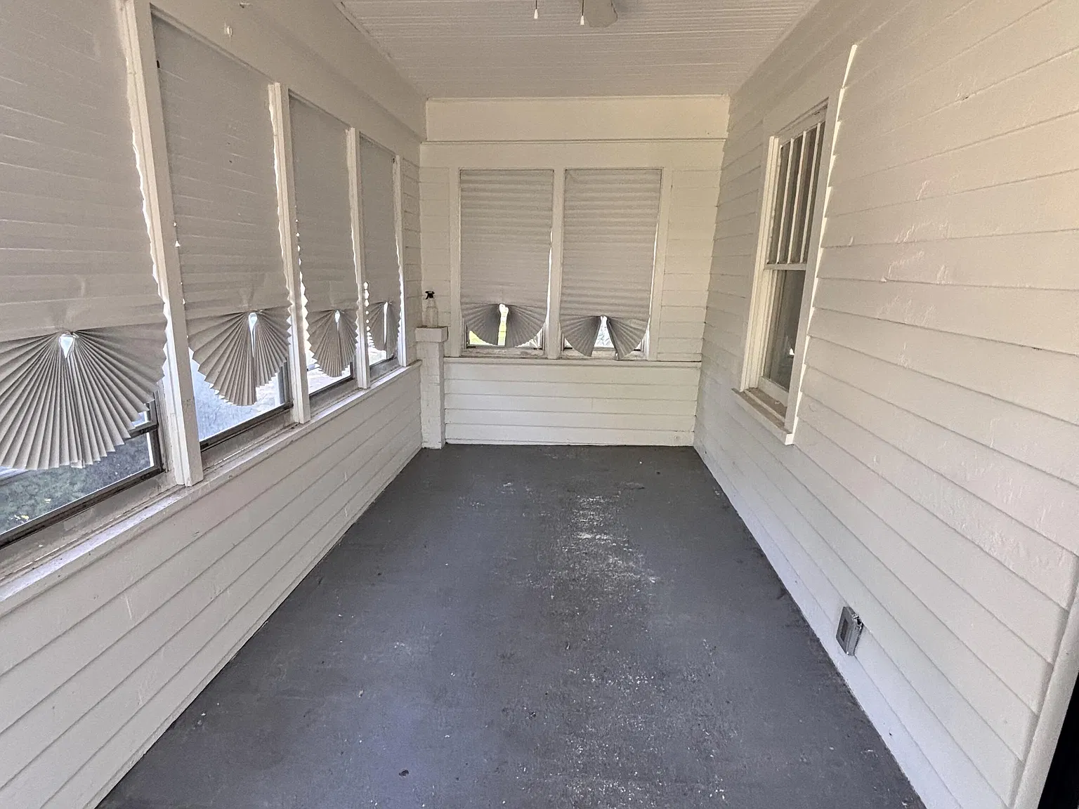 2 bed, 936 sqft, $1,030 — Photo 3