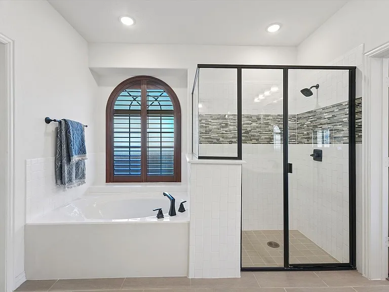 7720 Falcon Ridge Rd — Photo 18