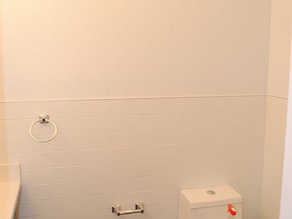 4th image of 1108 Rogers Ave