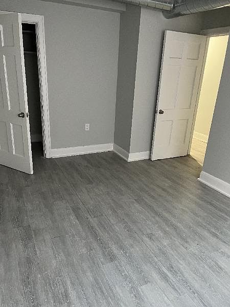 1st image of 120 West Dr #10