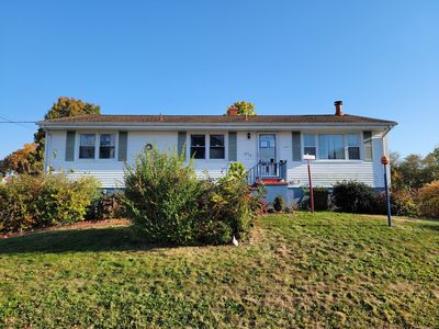 105 Meadow View Road, New Haven, CT, 06512