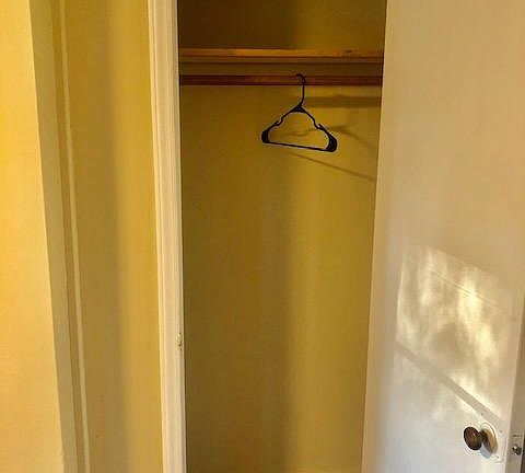 5th image of 1009 Brown Summit Ave