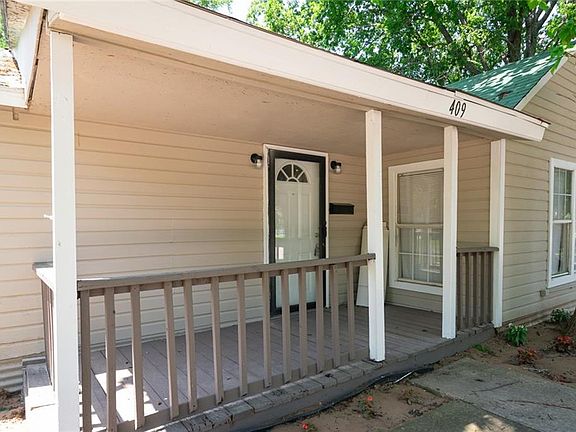 2nd image of 409 Neathery St