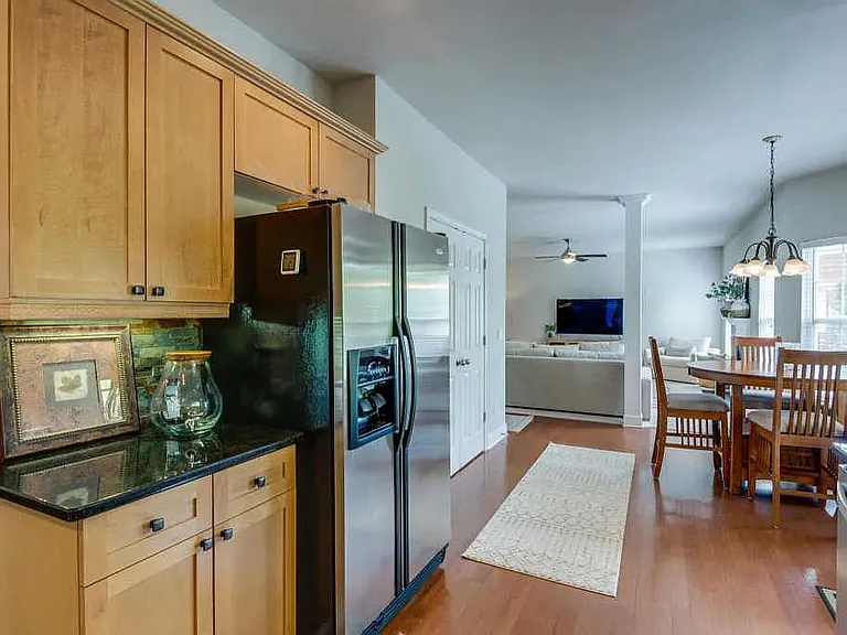 7528 Watervale Dr — Photo 21