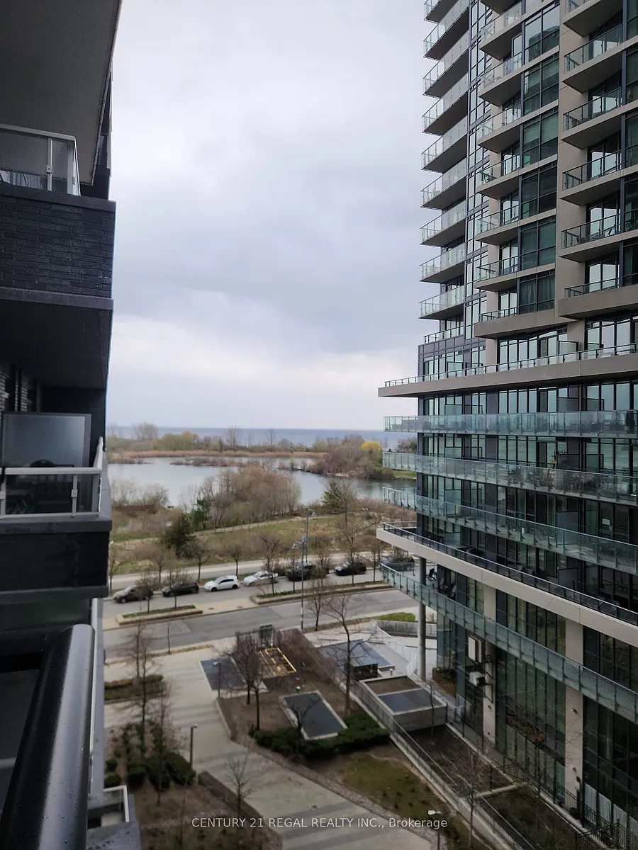 Building Photo - 110 Marine Parade Dr #509