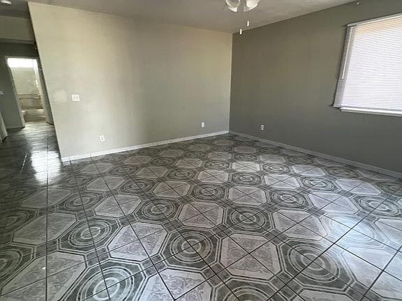 2nd image of 2834 La Palma Ave #2834