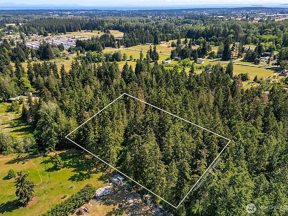 4th image of 8888 Charles Roberts Road
