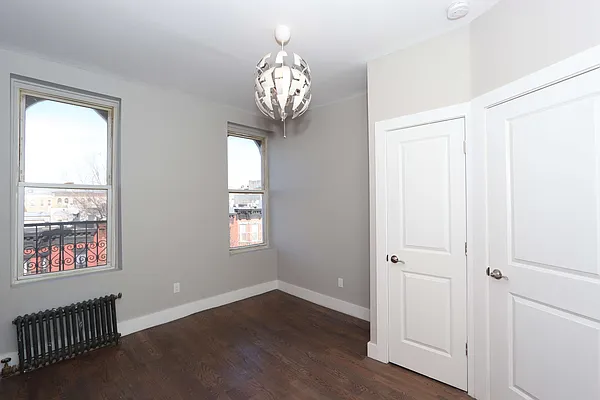 Rented by Nooklyn NYC LLC | media 28