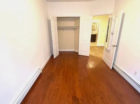 30-83 32nd Street image 9 of 14