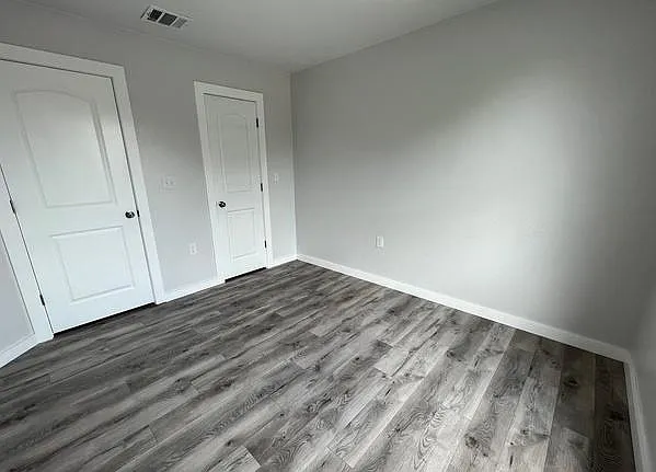 322 Vine St — Photo 3