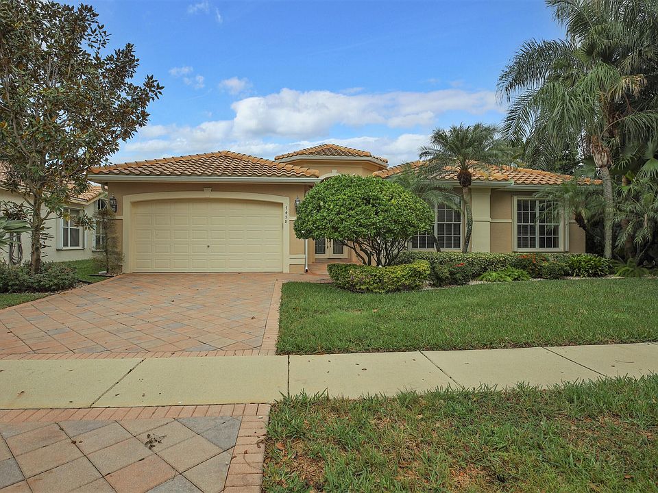 1st image of 7458 Lahana Cir