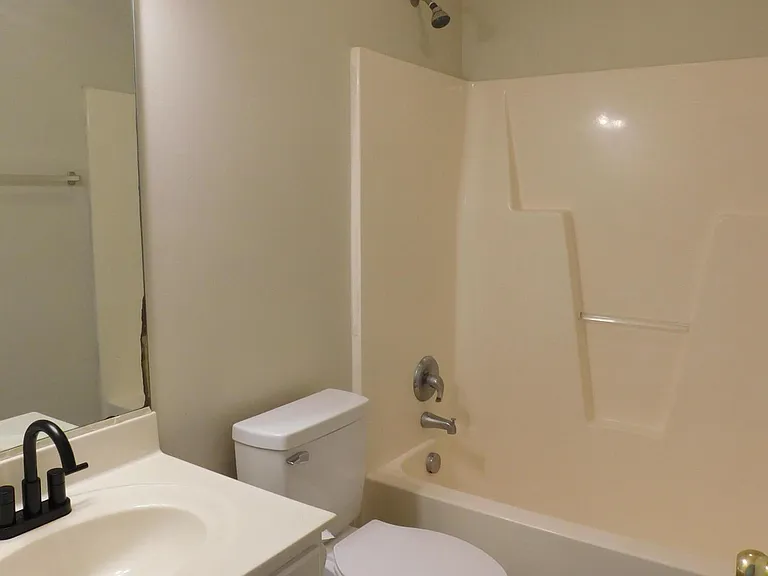 223 Church Hill Ct #223 — Photo 13