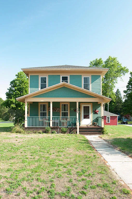 326 W Bridge St photo 1