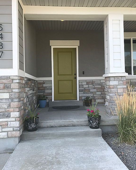 1st image of 5487 W Iron King Dr