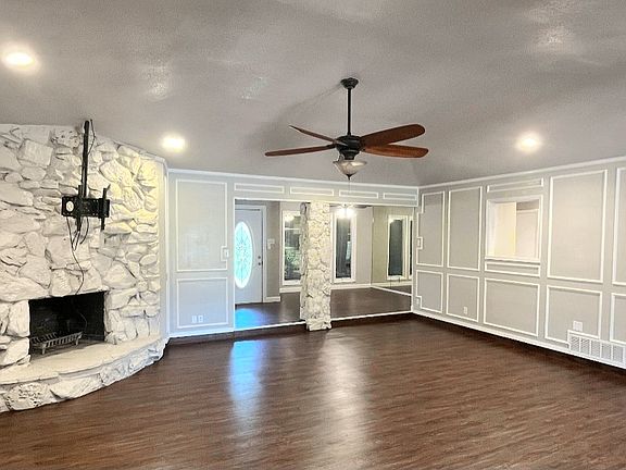 5th image of 102 Oakmont Dr