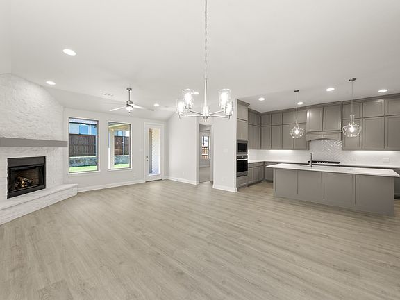 3rd image of 1409 Ripple Glass Rd