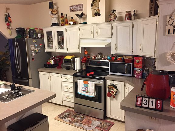 3rd image of 8414 Fantasia Park Way