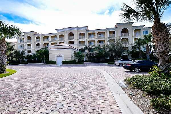 Home For Sale In Harbour Isle