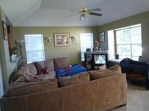 4th image of 213 S Melody St