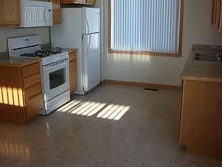 2nd image of 462 Abby Ln
