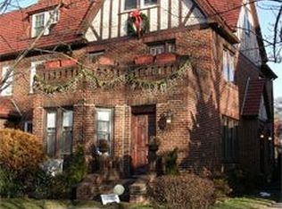 10212 Ascan Ave, Forest Hills, NY 11375