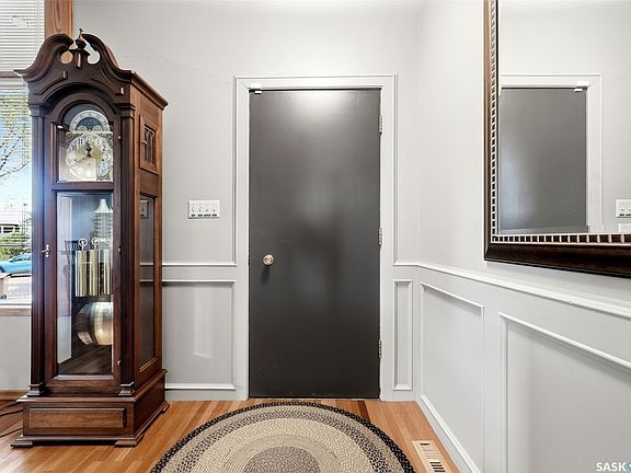 3rd image of 98 Hudson Drive