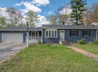 14 Henry St, Salem, NH 03079