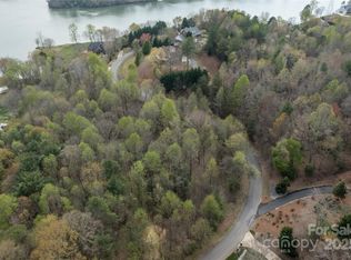 5775 Crown Ter, Hickory, NC 28601