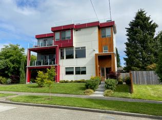 2908 NW 75th St, Seattle, WA 98117