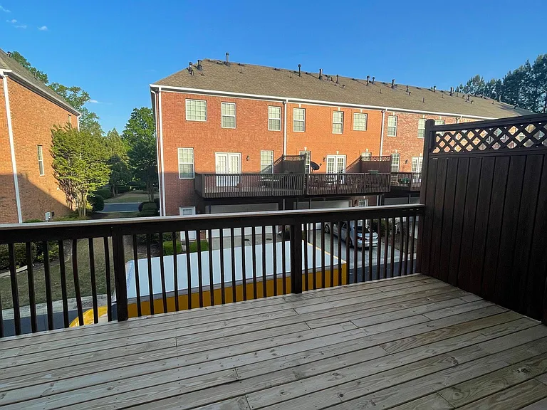 10494 Holliwell Ct — Photo 29