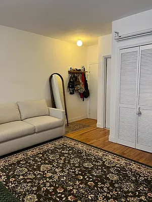 Rented by CitySites Real Estate Group | media 6