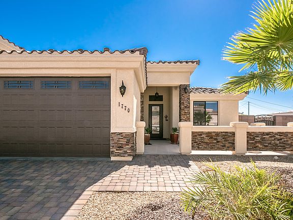 3rd image of 1770 Cabana Dr