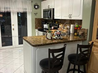 West Palm Villas Iii Cond, Hialeah, FL 33016