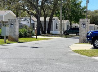 304 Reeves St LOT F5, Niceville, FL 32578