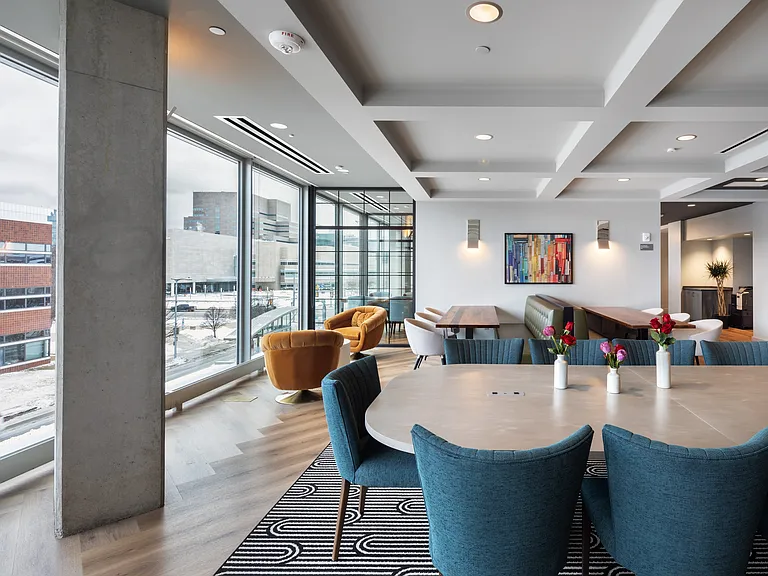 Library Lofts — Photo 14