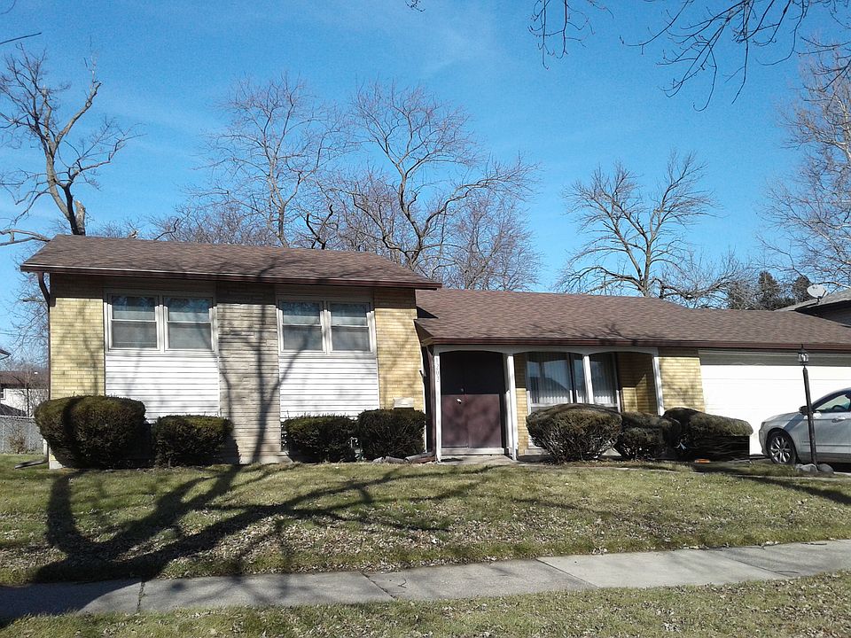 1st image of 1202 E 161st Pl