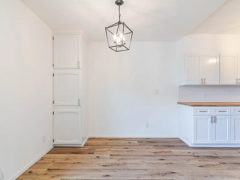 15243 Valleyheart Dr N #1 — Photo 9