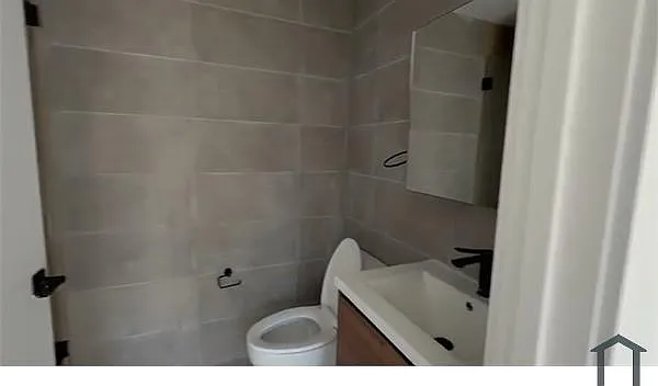 354 E 194th St #4B — Photo 5