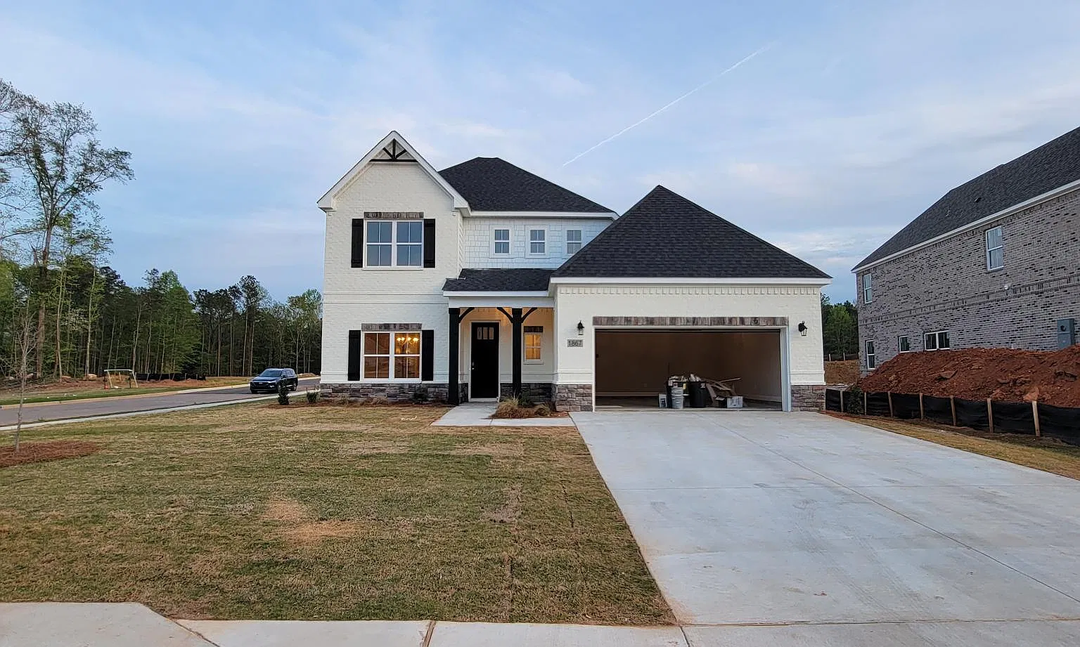 4 bed, 3.5 bath, 2968 sqft, $2,750 — Photo 2