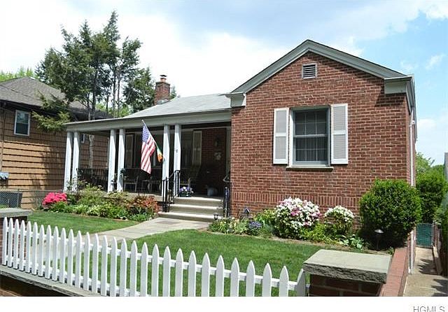 1st image of 112 Parkway N