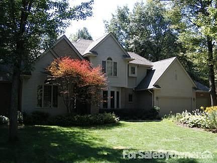 1st image of 2411 Oakfield Dr