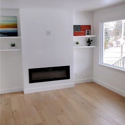 3rd image of 2108 Darnell Dr