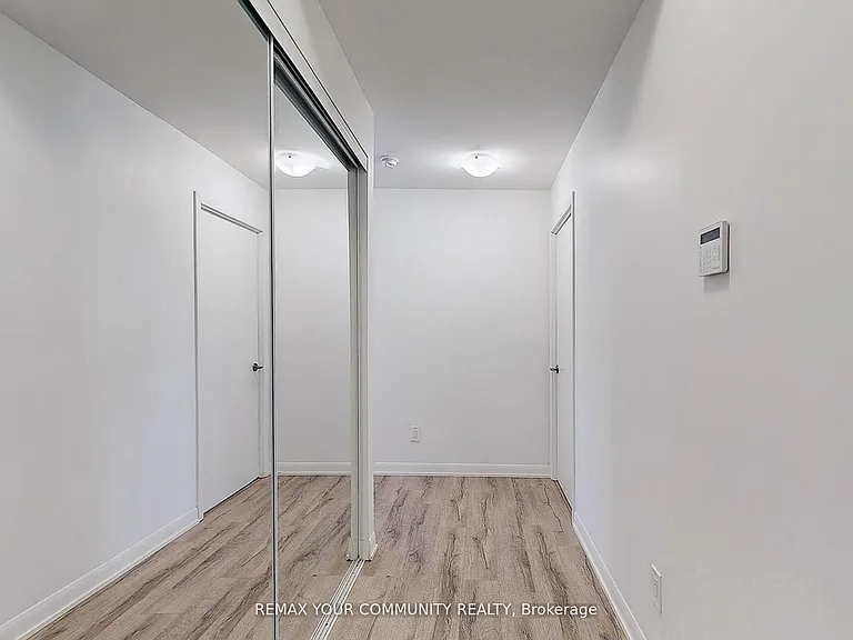 435 Richmond St W #1501 — Photo 20
