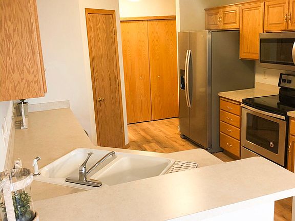 5th image of 8437 Yukon Cir N