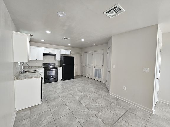 2nd image of 1656 Acadian Dr
