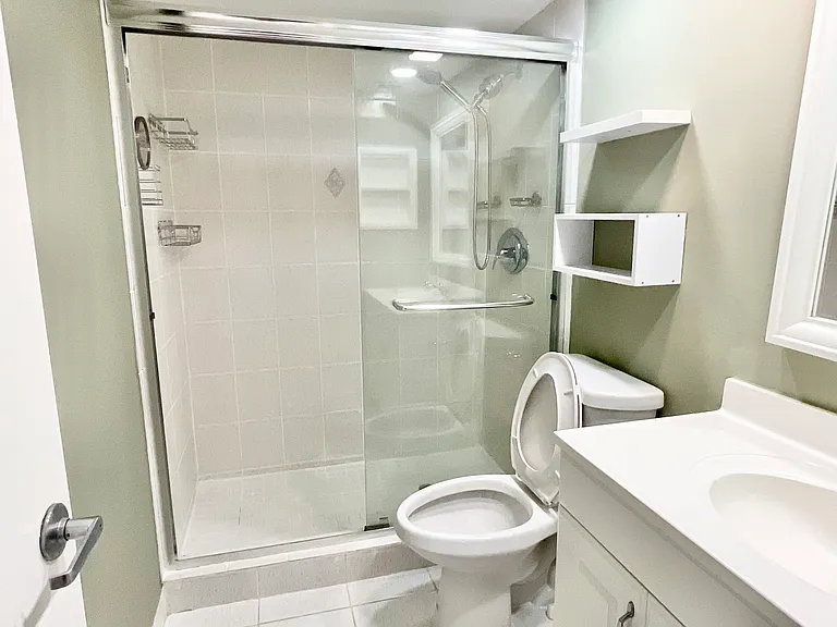 13176 SW 10th Ln — Photo 9